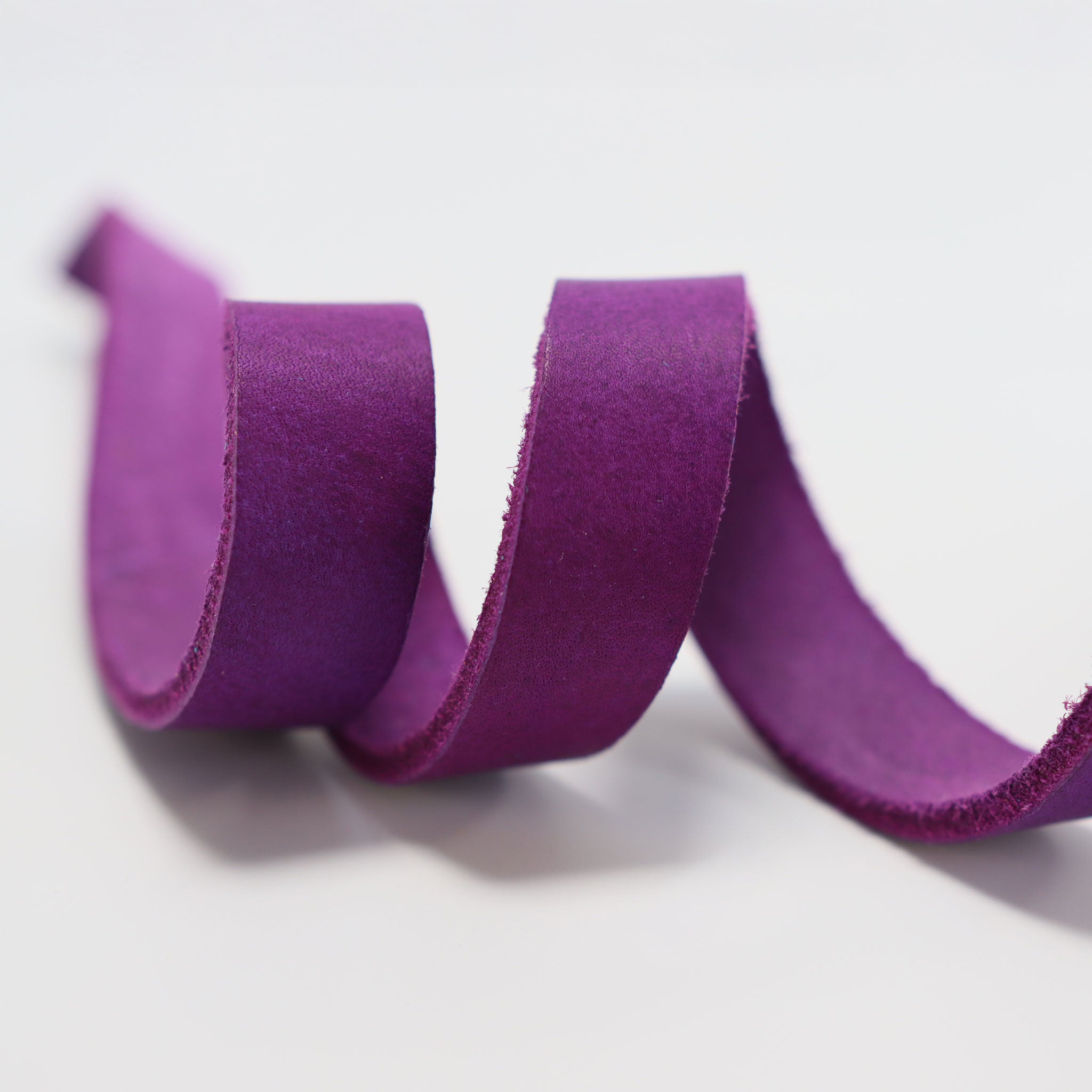 fettlerderriemen lila