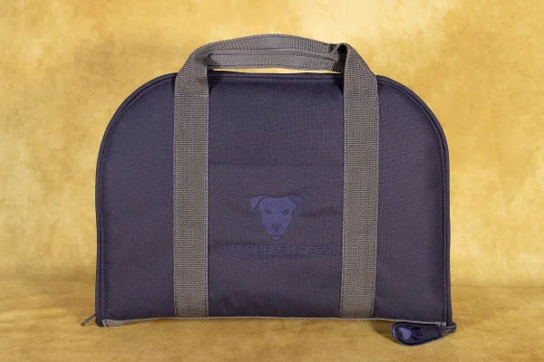 Hunde Reisebett-Hundereisebett-in-navy-mit-grauen-Tragegurten-handgefertigt-von-handmade-4-dogs