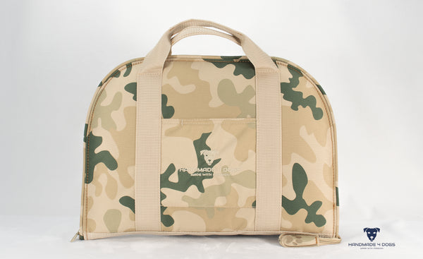 Hundereisebett-in-Taschenform- Desert-camouflage-outdoor-Stoff-mit-sandfarbenen-Griffen-handgefertigt-von-handmade-4-dogs