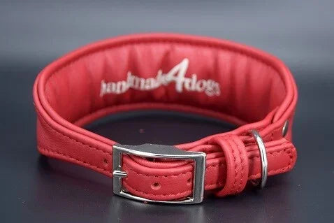 Hundehalsband feinst bestickt, handgefertigte Hundehalsbänder aus Meisterhand. Fettleder Halsband, Riemen Halsband oder klassisches Nappa Halsband, mit Lasergravur, Heiß Geprägt oder feinst bestickt, handmade-4-dogs