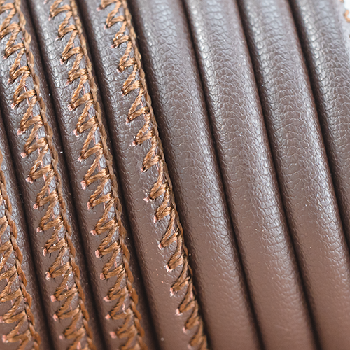 Lederarmband mit graviertem Charm