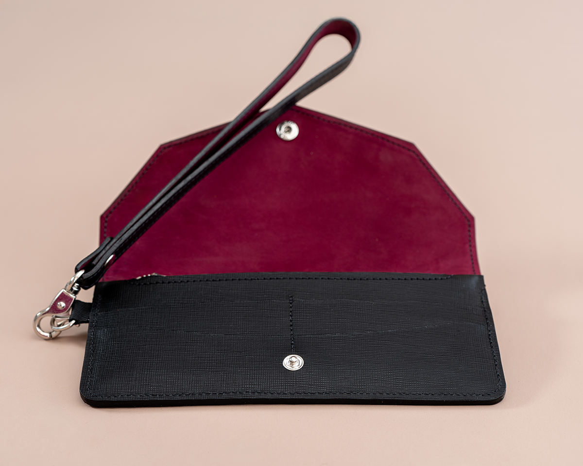 Saffiano Clutch schwarz, unisex