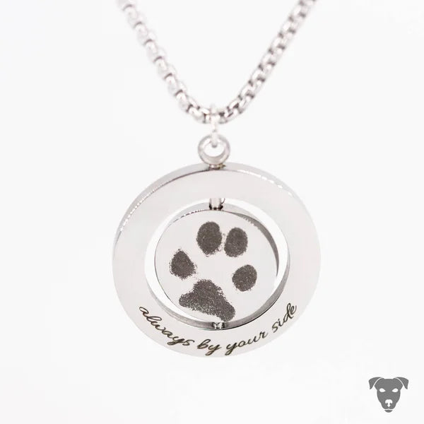 Drehbares Medaillon mit Abdruck