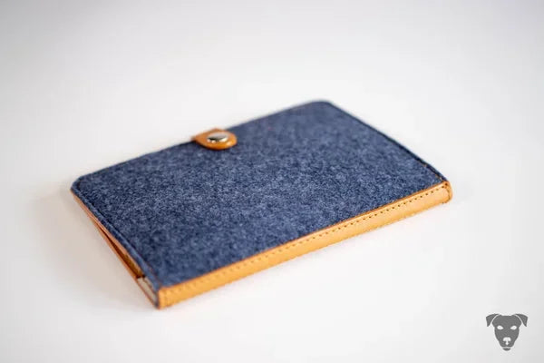 Impfpasshülle, EU-Heimtierausweishülle LEDER & Taschenfilz NAVY-melange Kombination