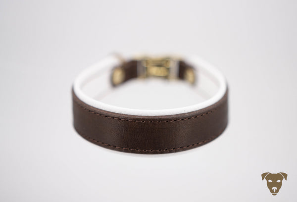 handgefertigte Hundehalsbänder aus Meisterhand. Fettleder Halsband, Riemen Halsband oder klassisches Nappa Halsband, mit Lasergravur, Heiß Geprägt oder bestickt, handmade-4-dogs