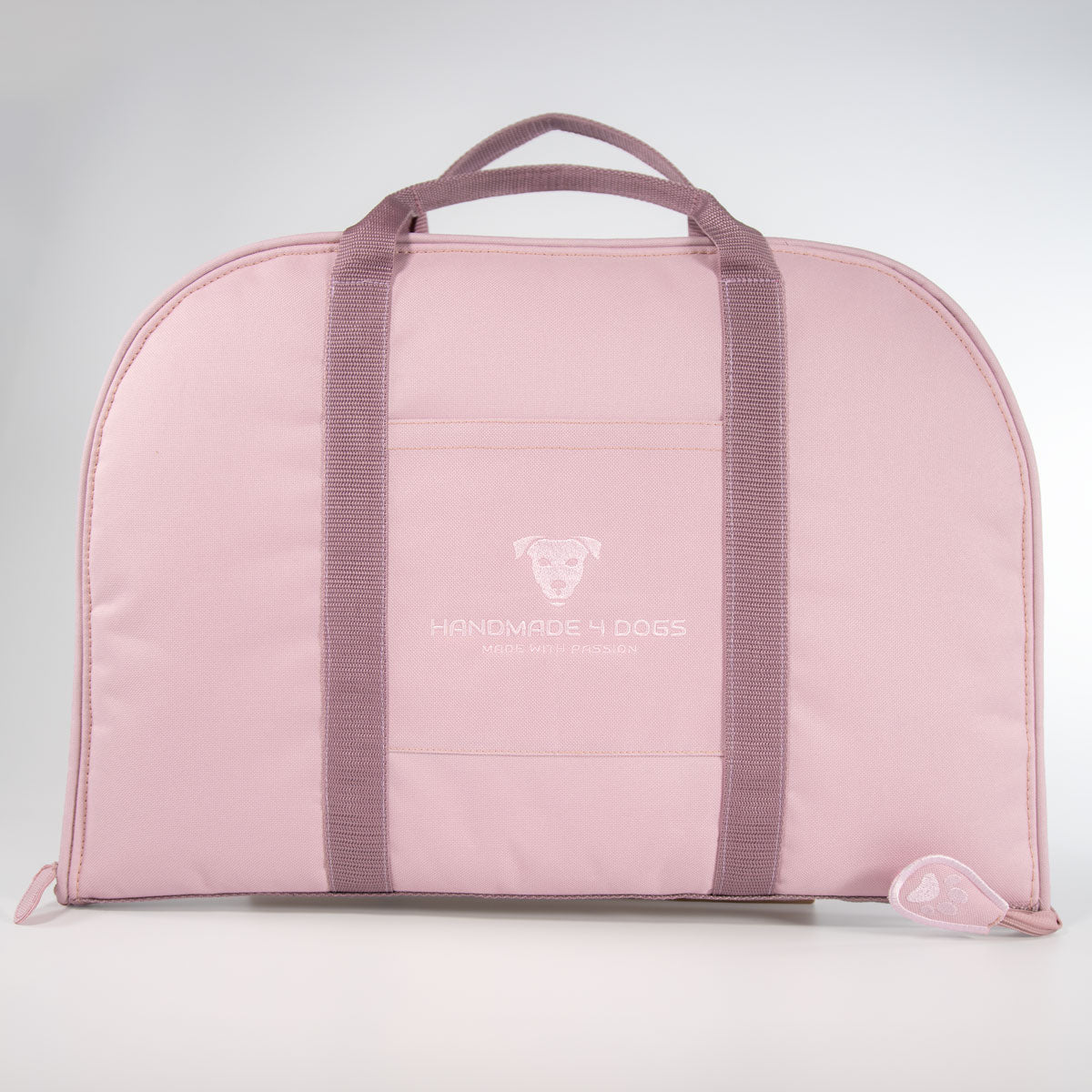 Geschlossenes Hundereisebett Dog Bed to Go in Puder mit Tragegurten in Brombeere