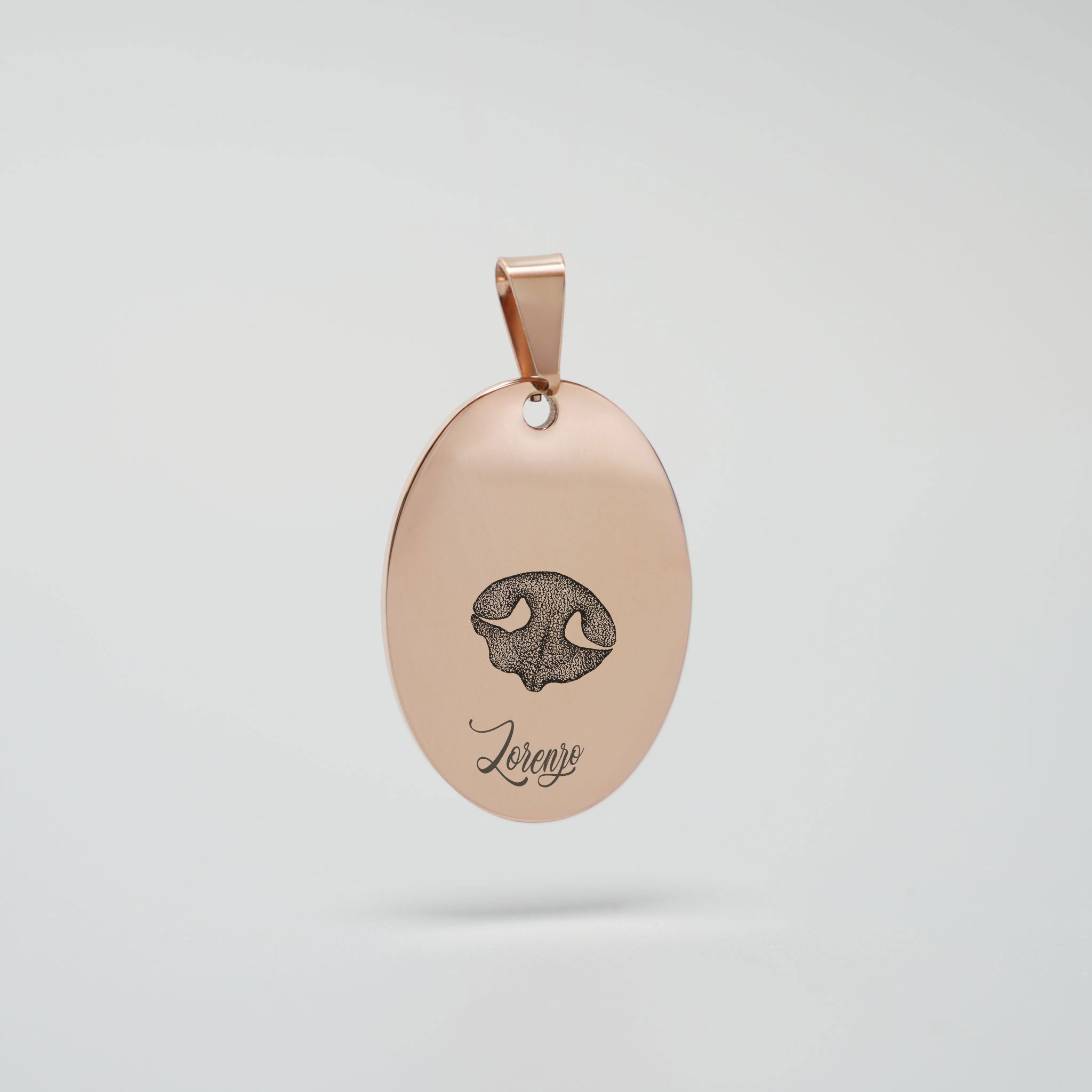 Einzigartige Gravur eines Hundenasen-Abdrucks mit Name Lorenzo auf Anhänger