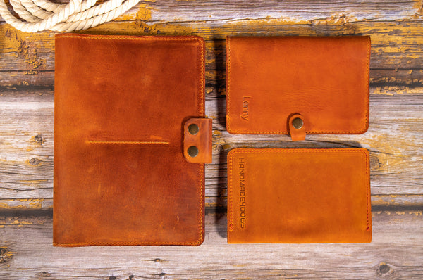 PASSPORT COVER CRAZY HORSE COGNAC