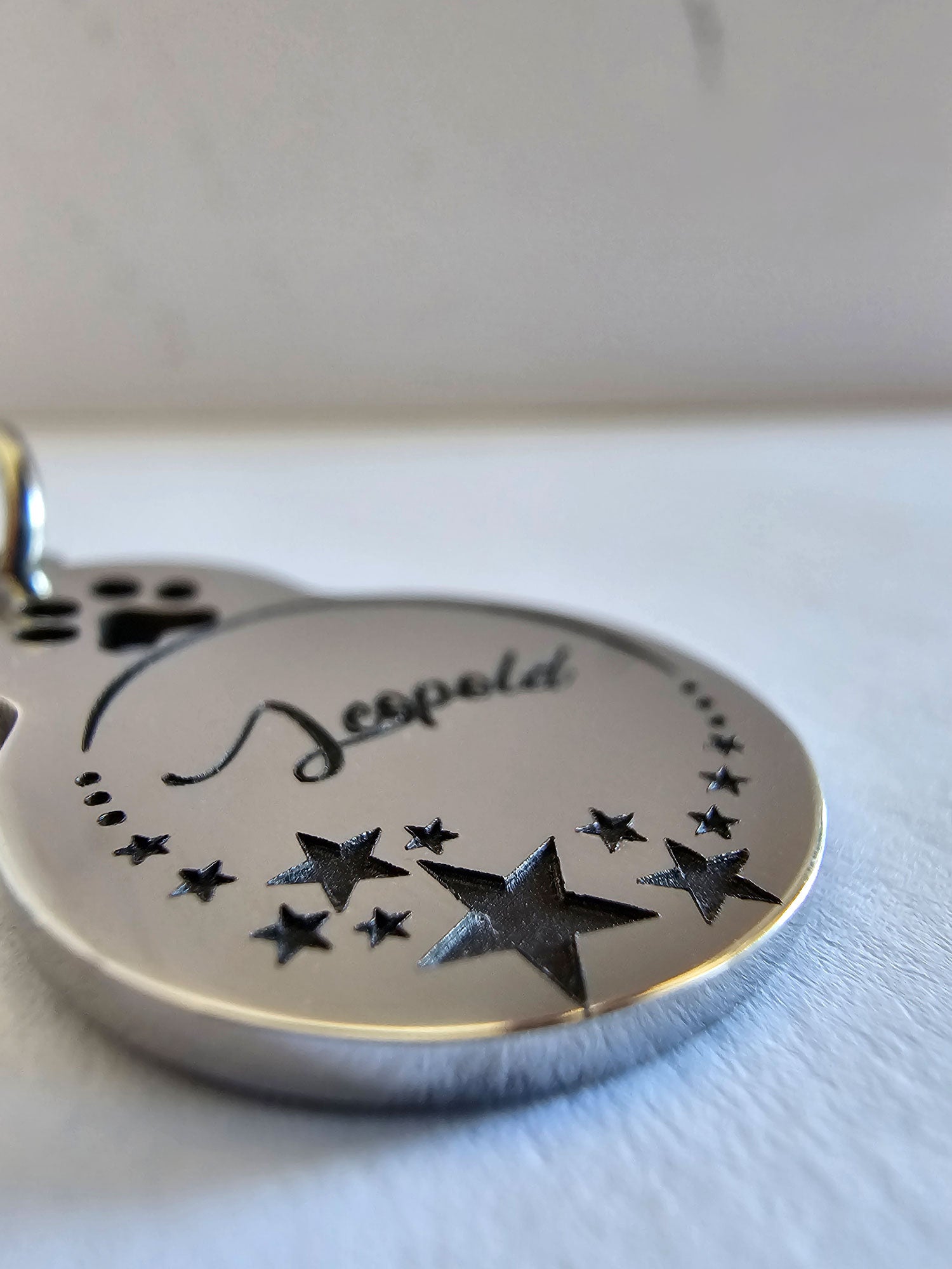 Edelstahl Hundemarke mit Tiefengravur handgefertigt von handmade4dogs