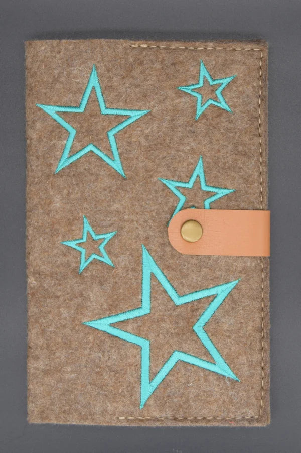 Vaccination certificate cover "star design - turquoise"