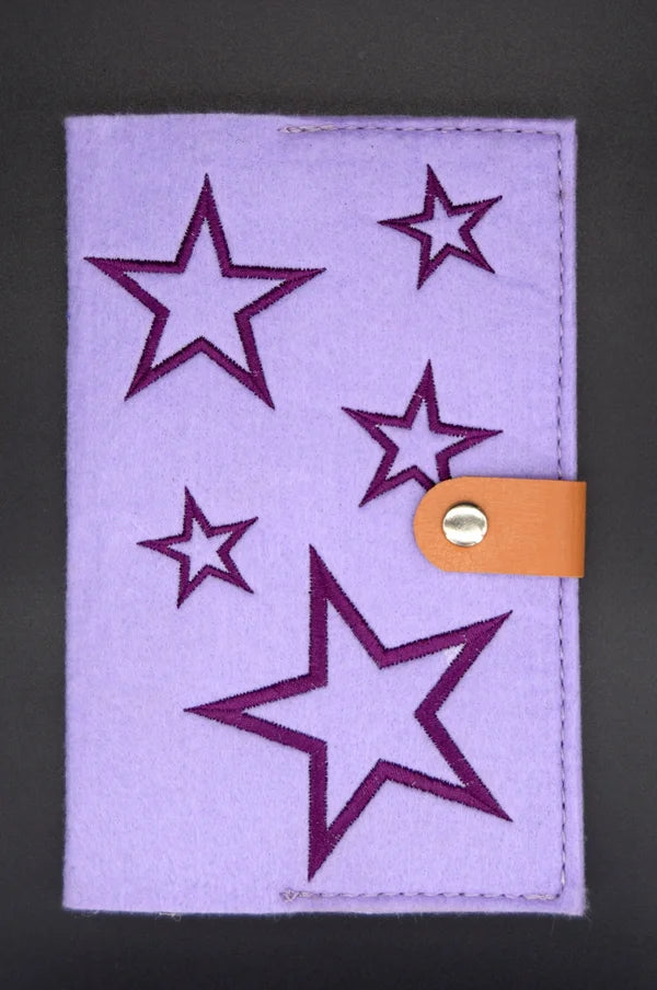 Vaccination certificate cover "star design - purple"