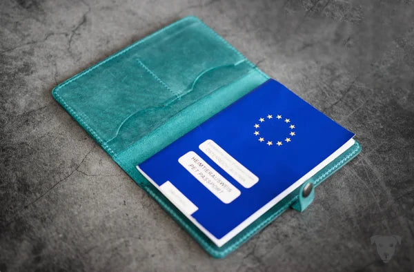 EU pet passport cover CRAZY HORSE turquoise