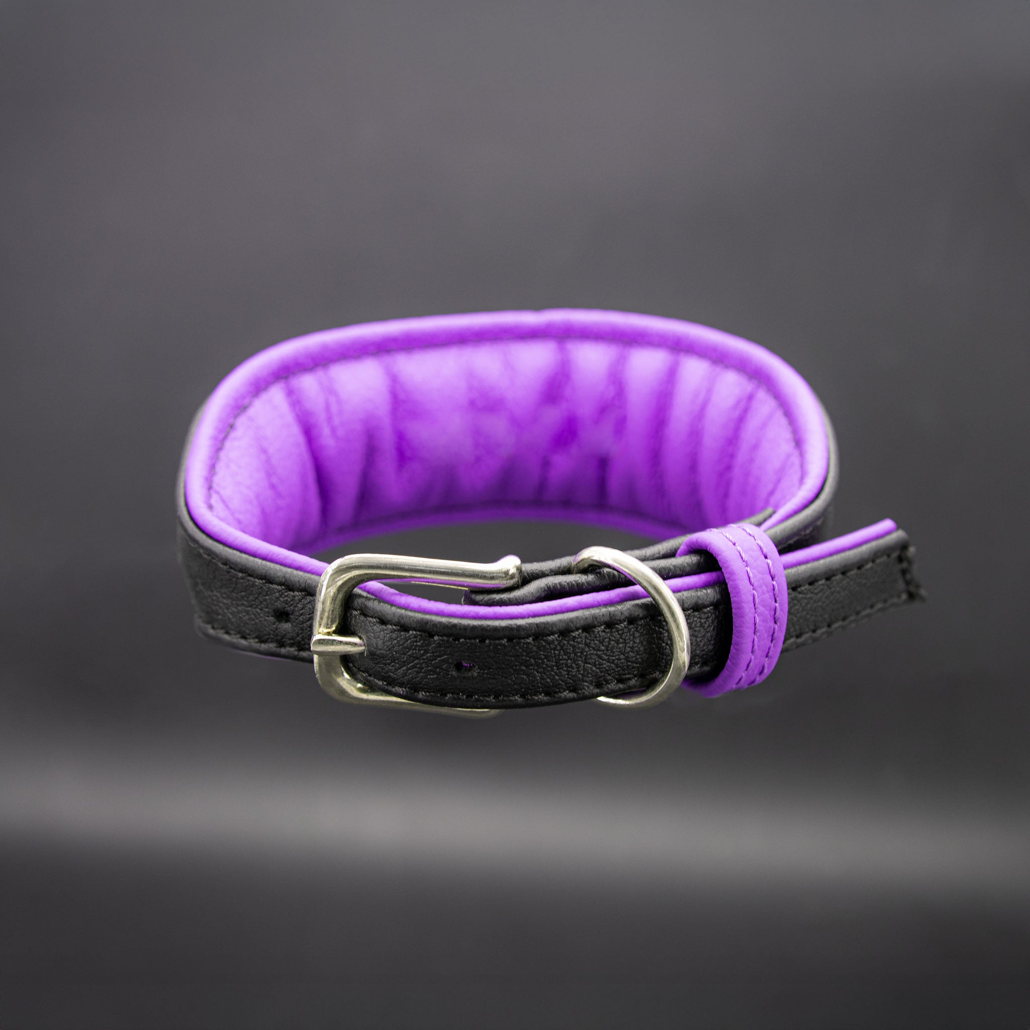 Exklusives Whippet-Halsband aus Leder – Handgefertigt mit Vogel-Stick
