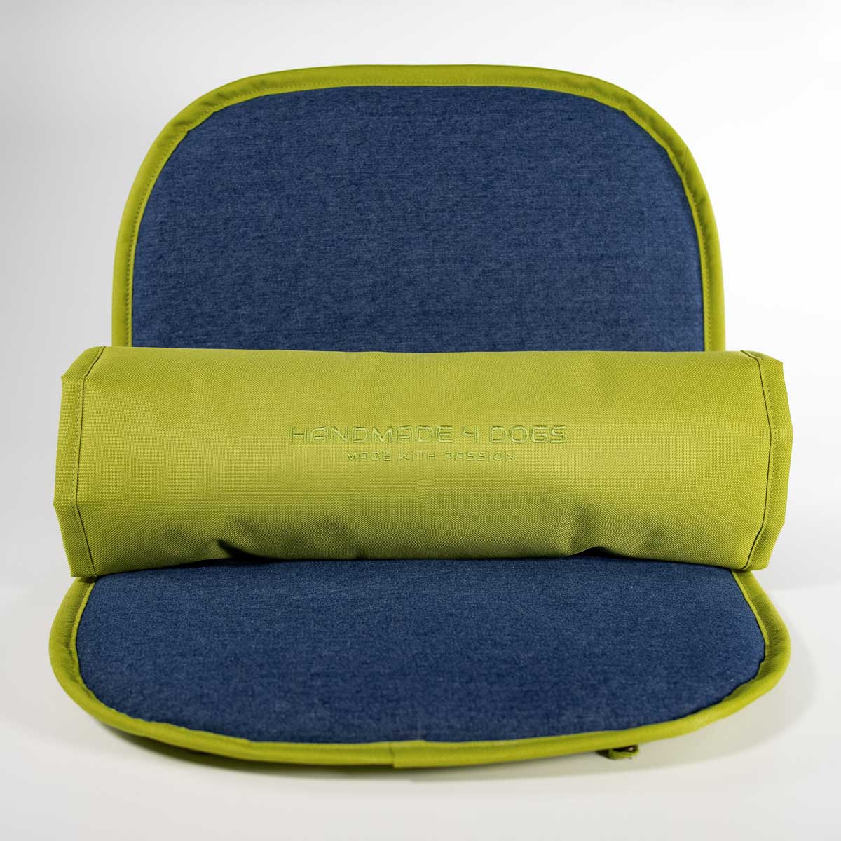 Dog Bed To Go LIGHT | Lovebird & Denim