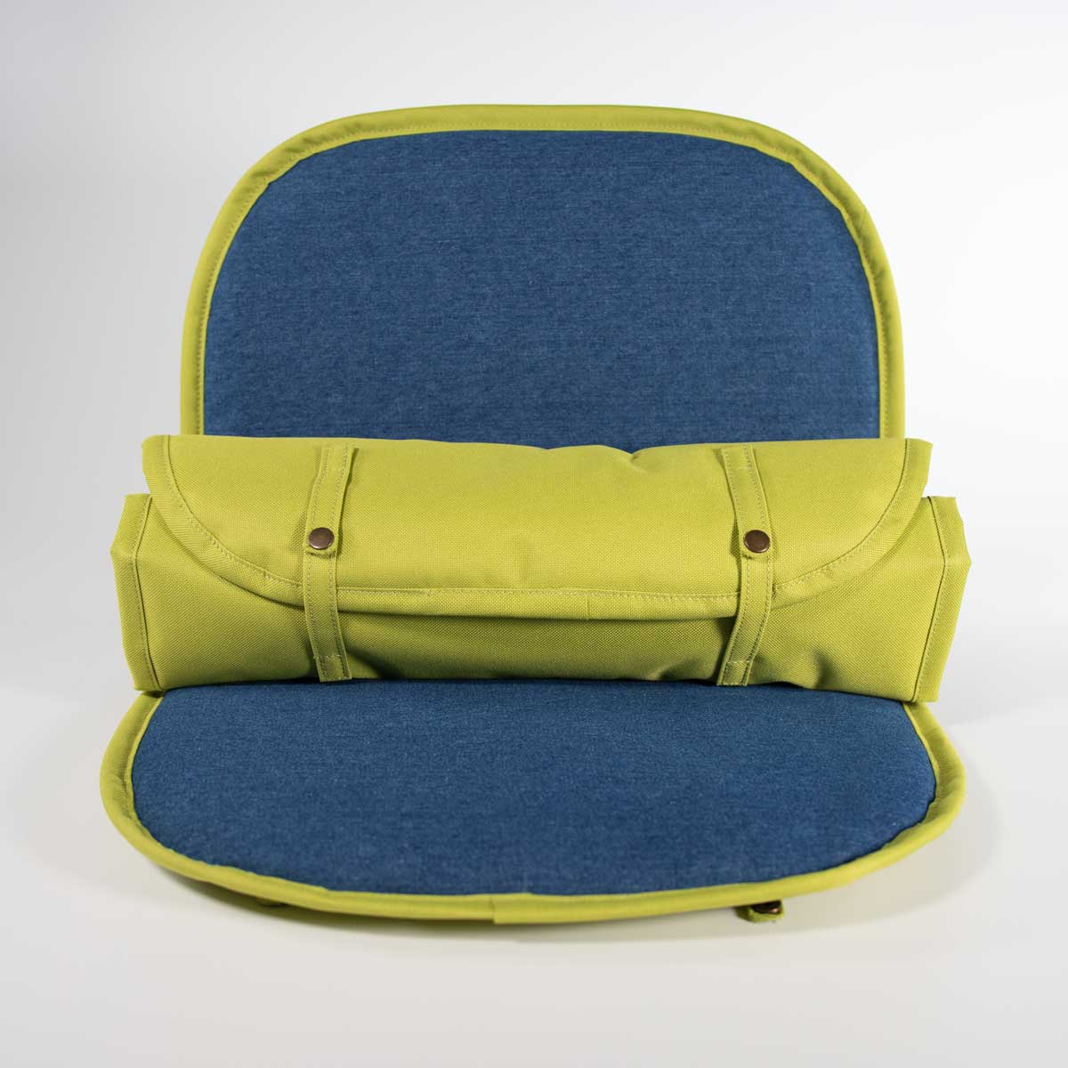 Dog Bed To Go LIGHT | Lovebird & Denim
