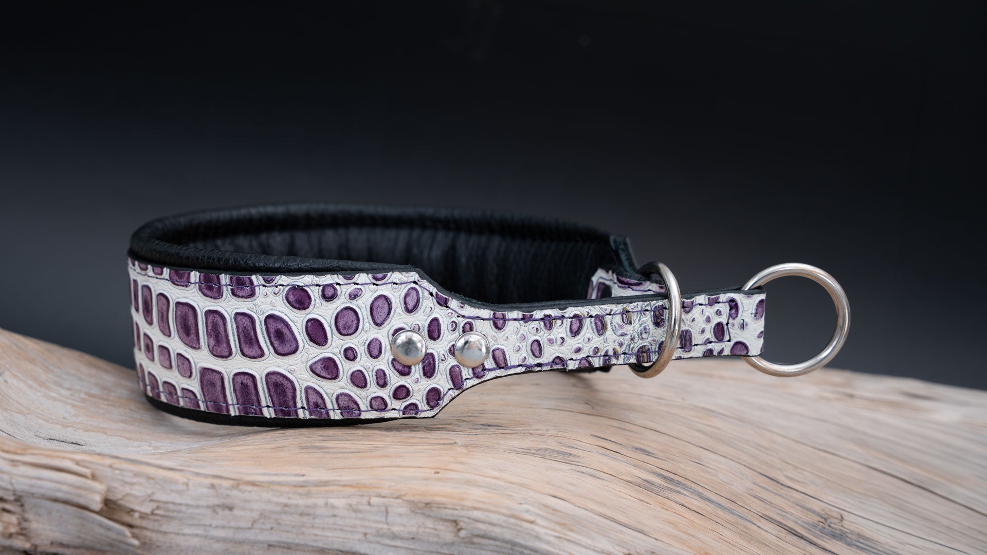 Lederhalsband Kroko-Optik "Weiß & Lila" mit Lederzug-Stopp (5cm Breit)